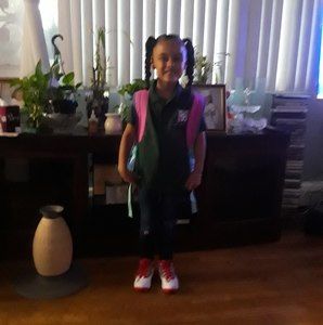 Meet your Posher, Gloria